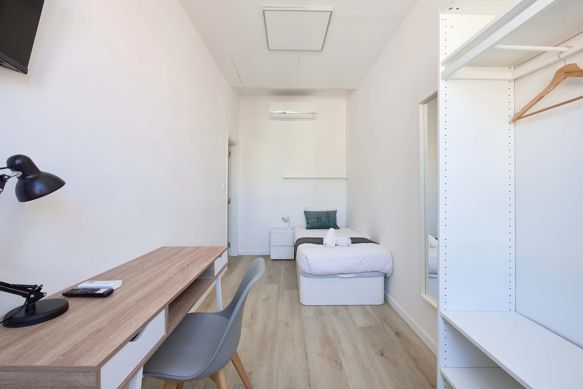 Luminous single bedroom in Lisbon - Room 1 photo 1