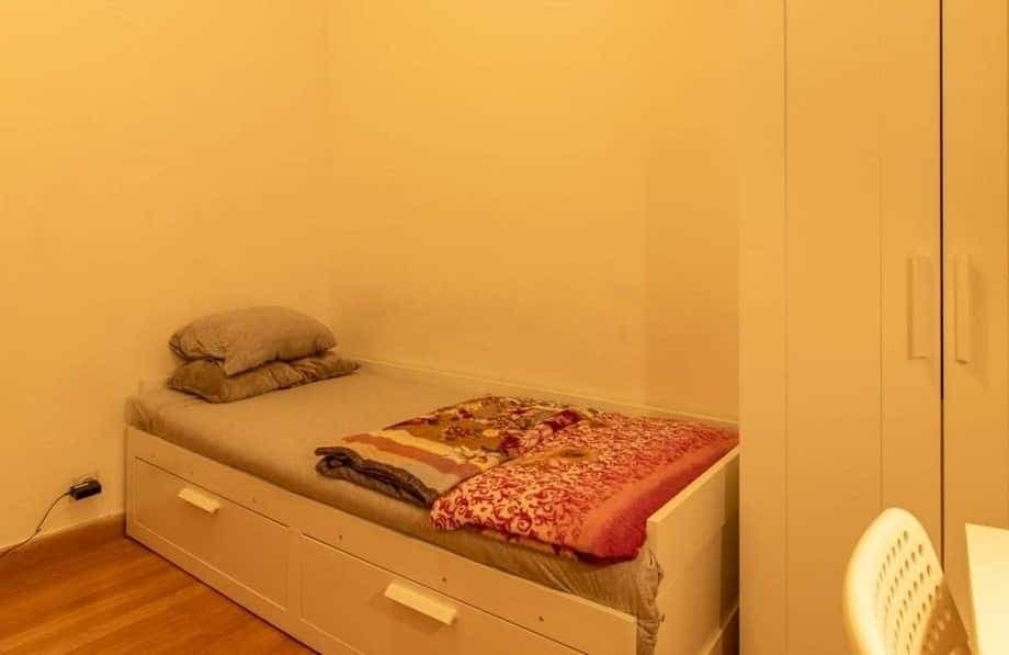 Cozy single bedroom in Saldanha - Room 3 photo 1
