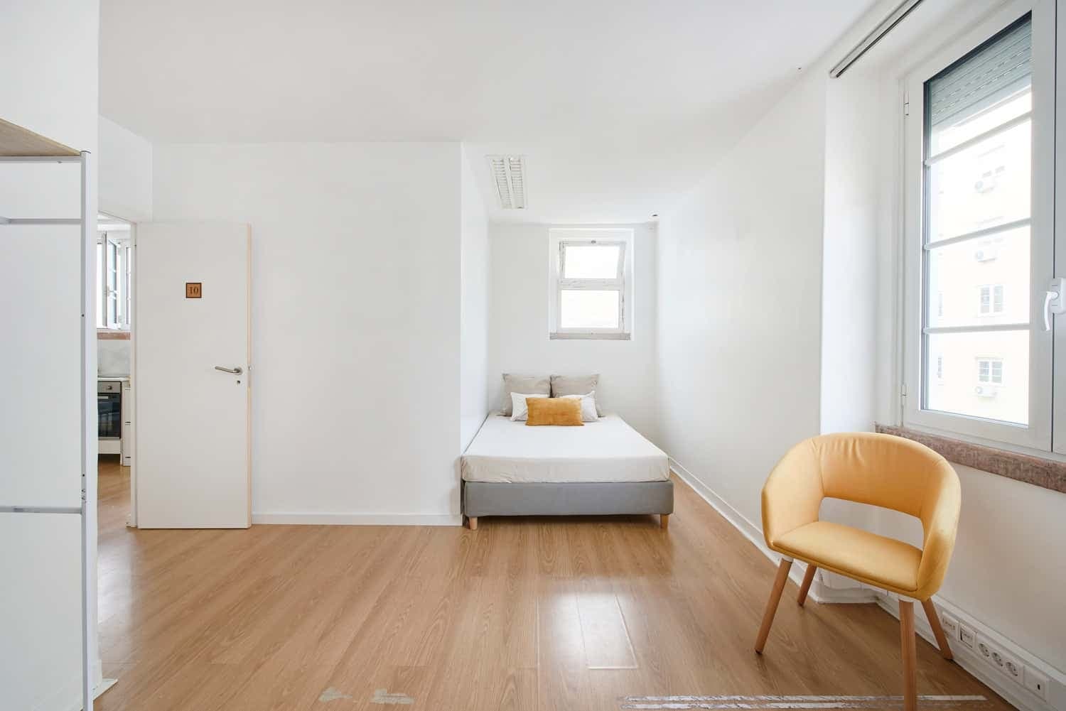 Room 10 - 38. Sidonio Pais 24 1D photo 1