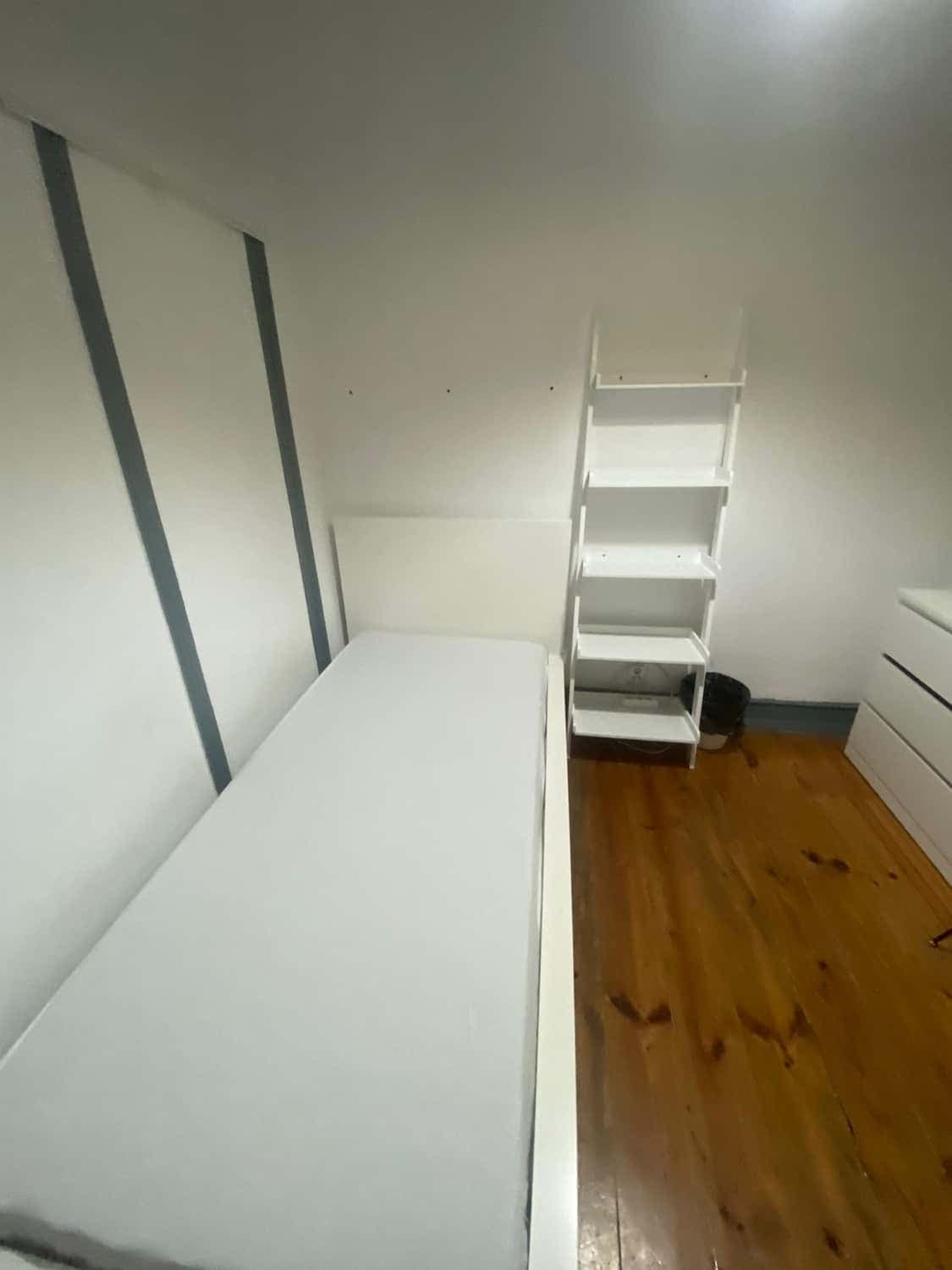 Room 3 - 10. Herois Quionga 49 1D photo 1