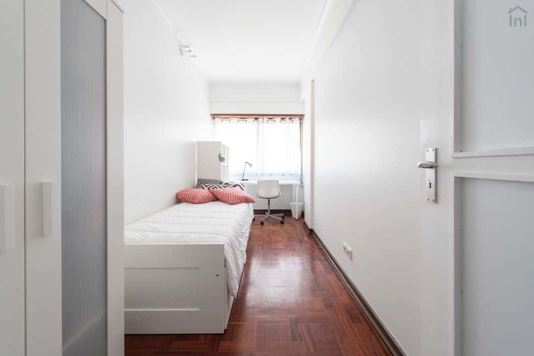 Luminous single bedroom in Saldanha - Room 5 photo 1