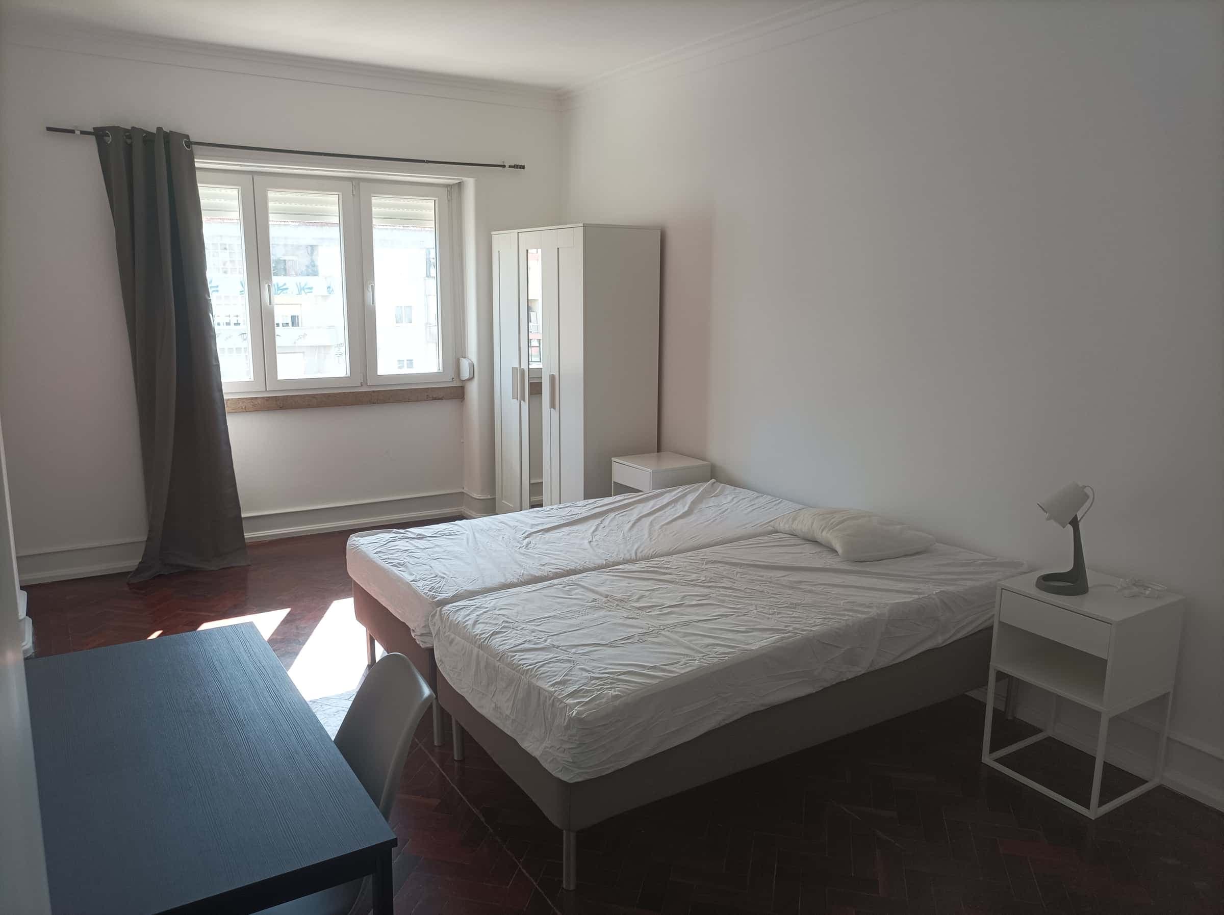 Double Room - FLAT J - J3 photo 1