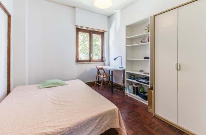Quarto com cama de casal em apartamento com 6 quartos - FLAT BP - BP102 photo 1