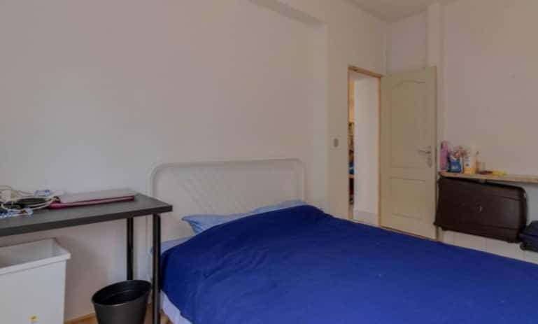 Quarto com cama de casal em apartamento com 6 quartos - FLAT LP - LP208 photo 1