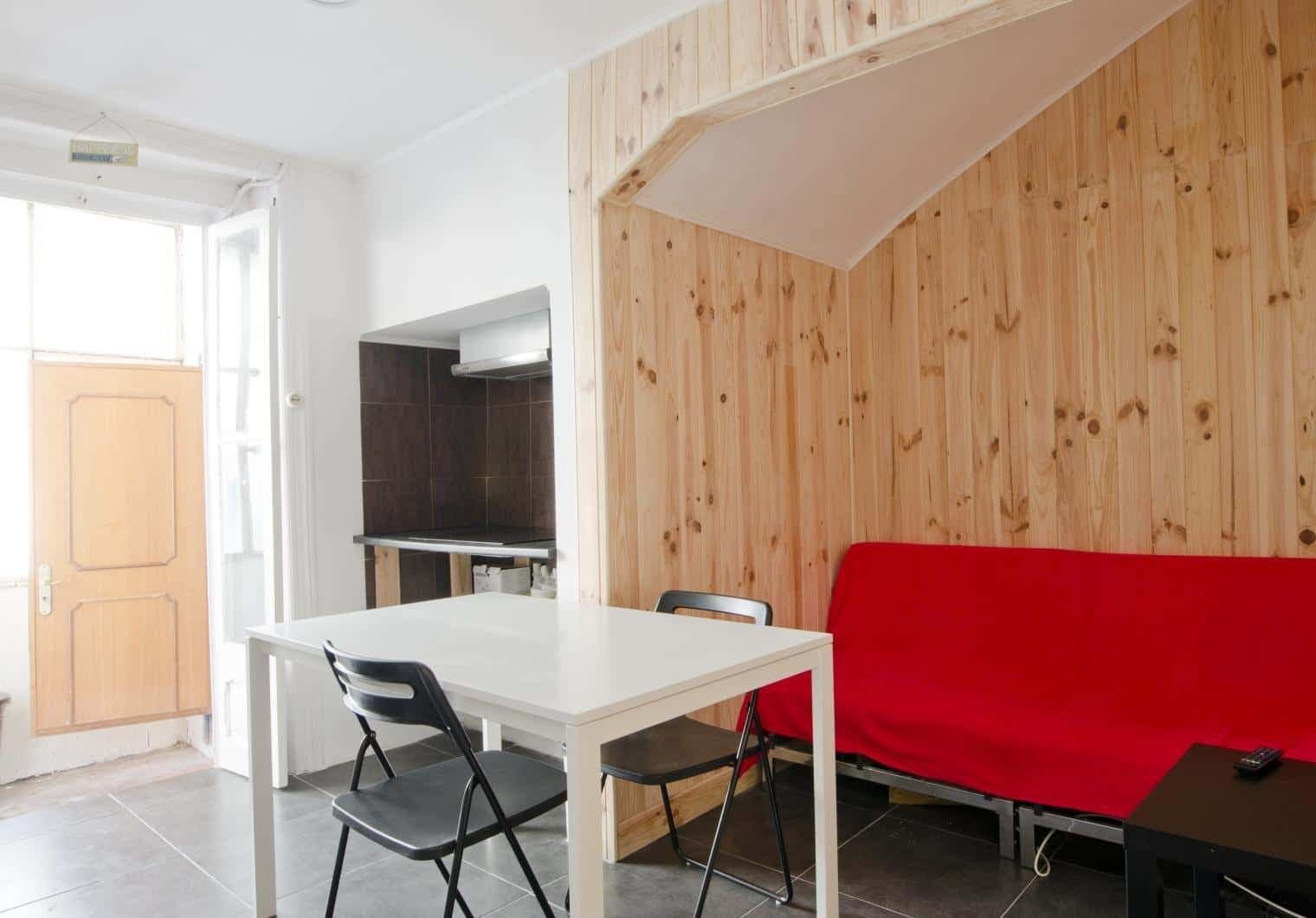Quarto com cama de solteiro, com varanda, em apartamento com 4 quartos - FLAT L - L2 photo 1