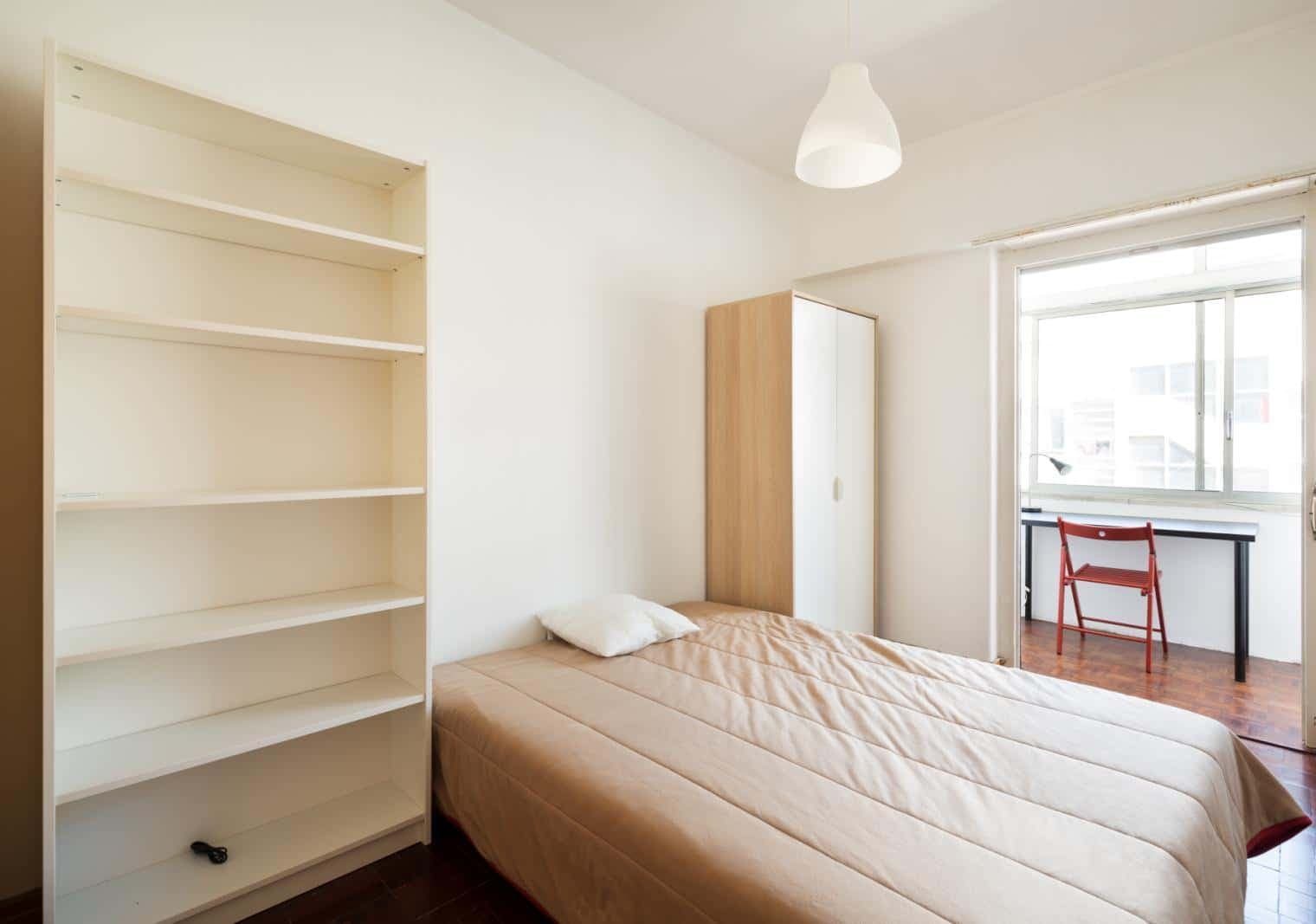Quarto com cama de casal em residência - FLAT PP - PP204 photo 1