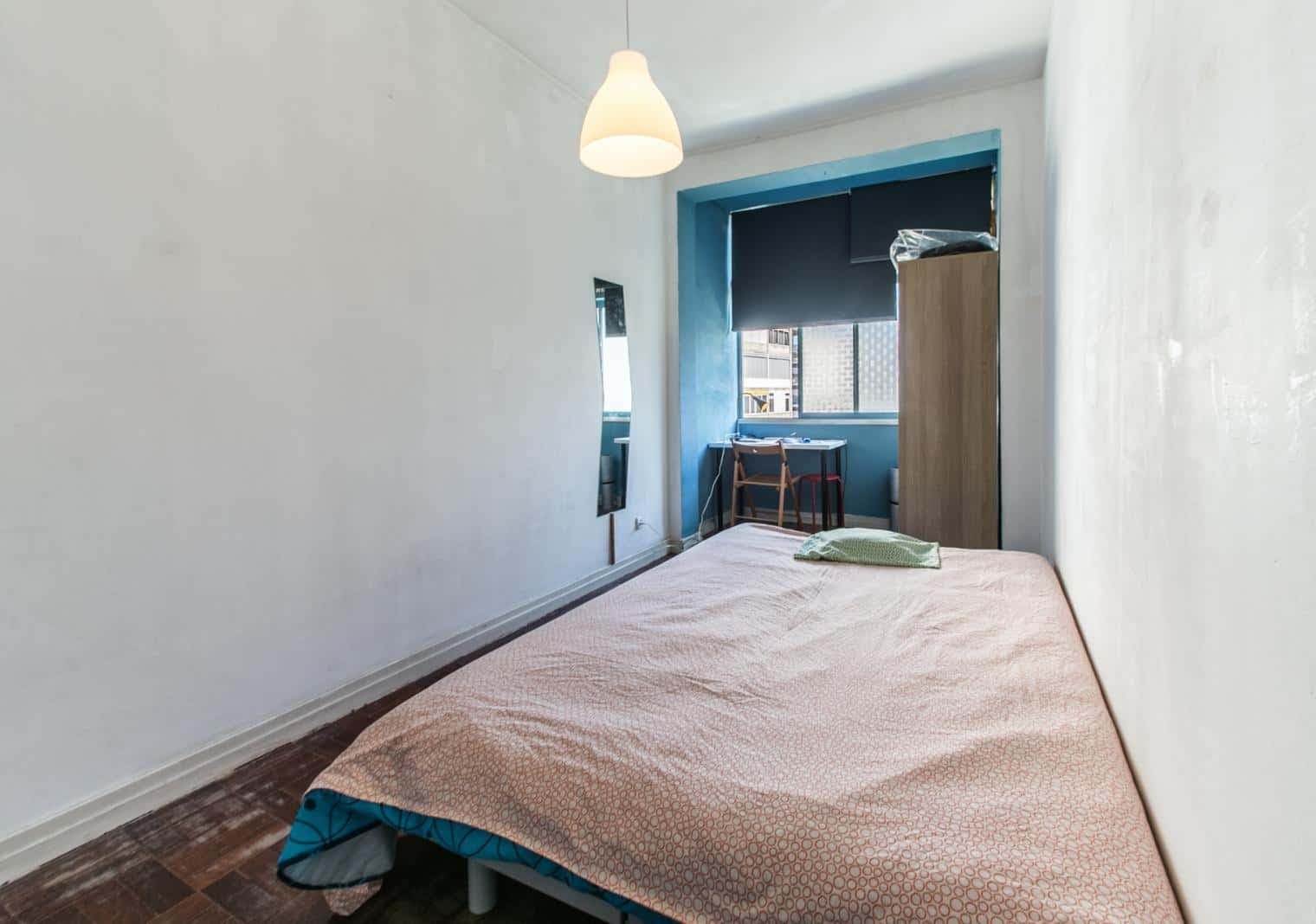 Quarto com cama de casal em apartamento com 6 quartos - FLAT BP - BP111 photo 1