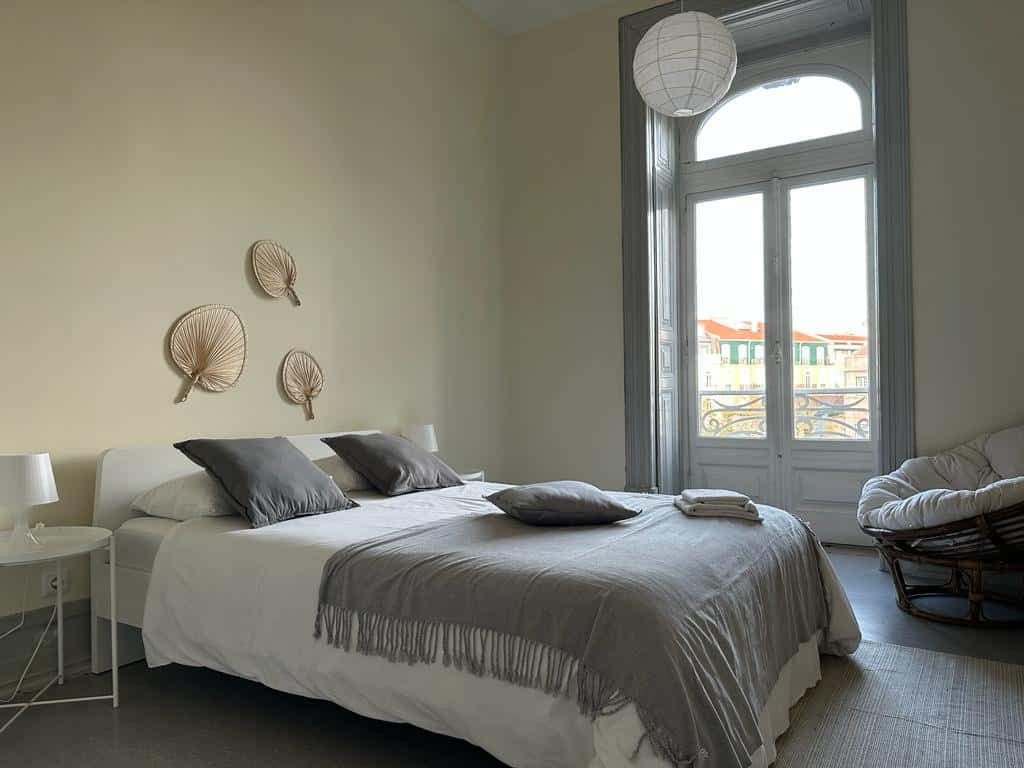Big and gorgeous room in Rua Braamcamp,R1 photo 1