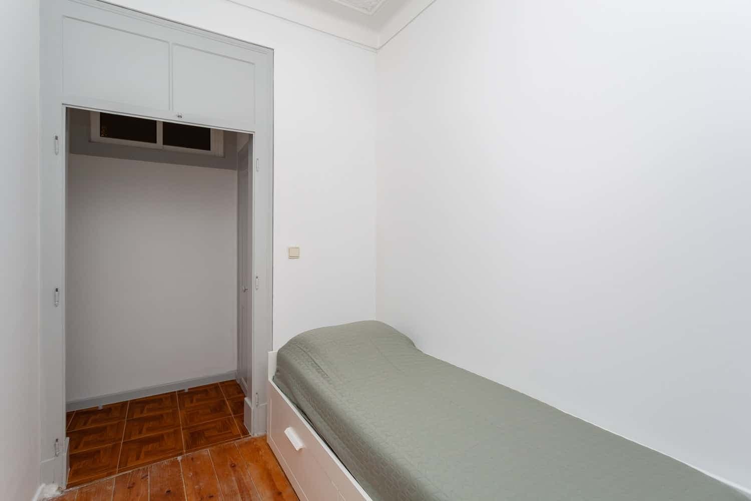 Room 2 - 150. Carrião 23 R/C photo 1