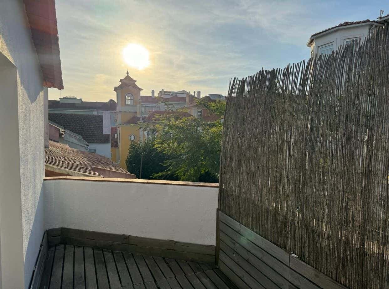 Renovated T3 Apartment in Lapa photo 1