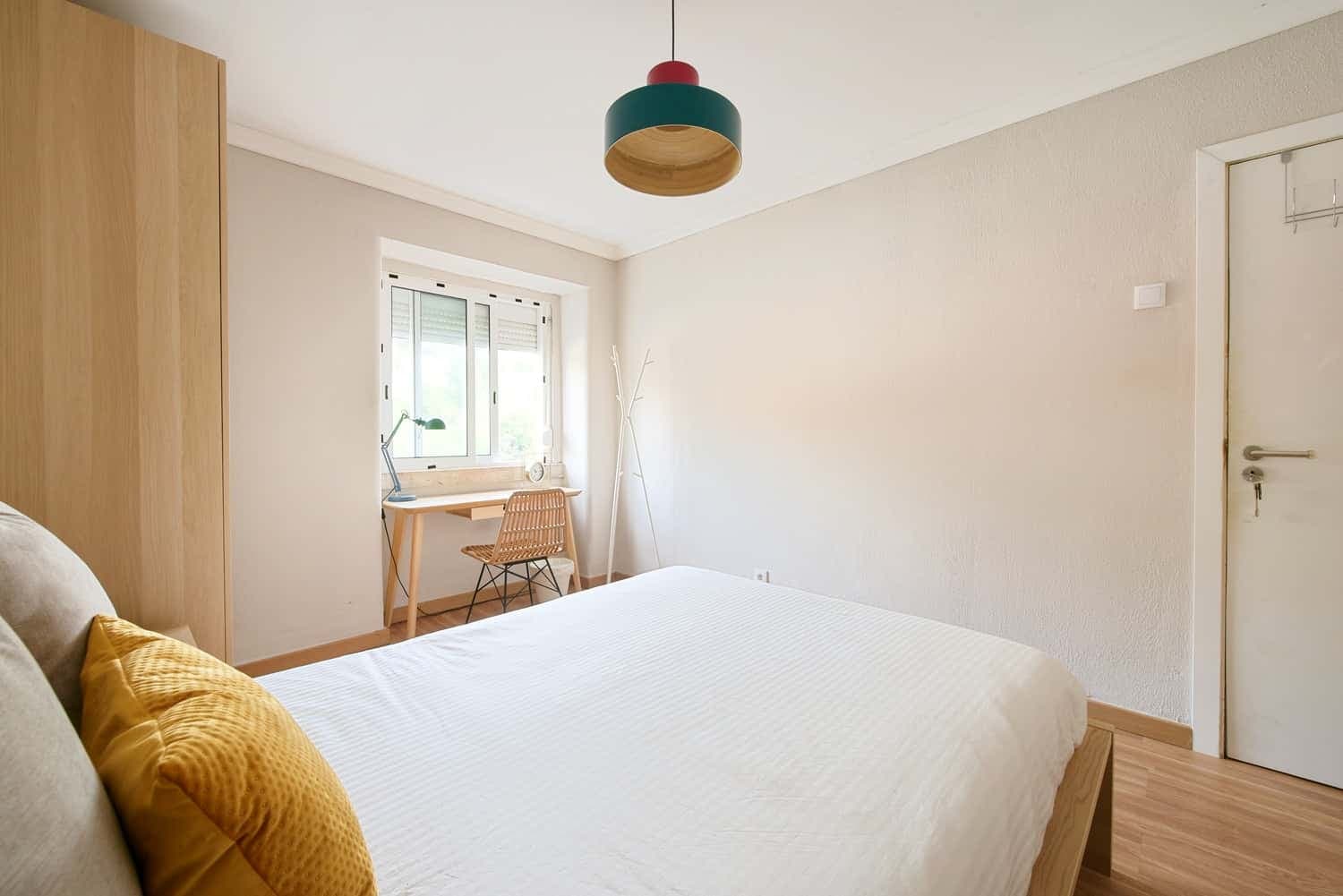 Room 2 - 16. Actor Vale 29 3E photo 1