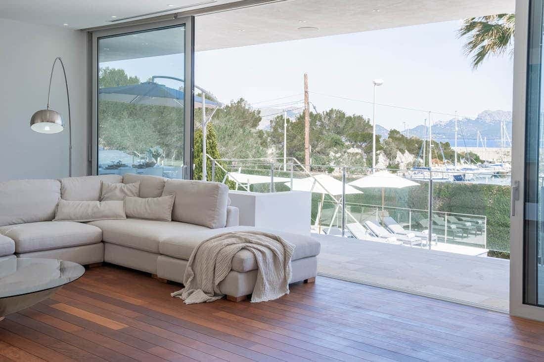 Property photo thumbnail