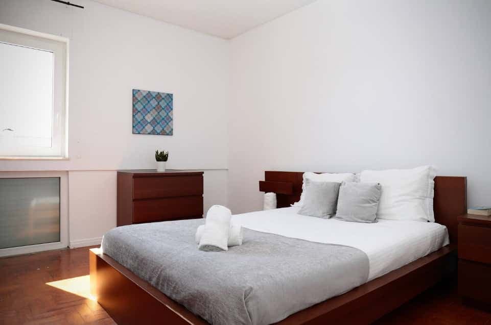 Beautiful 3 bedroom apartment in Parede photo 1