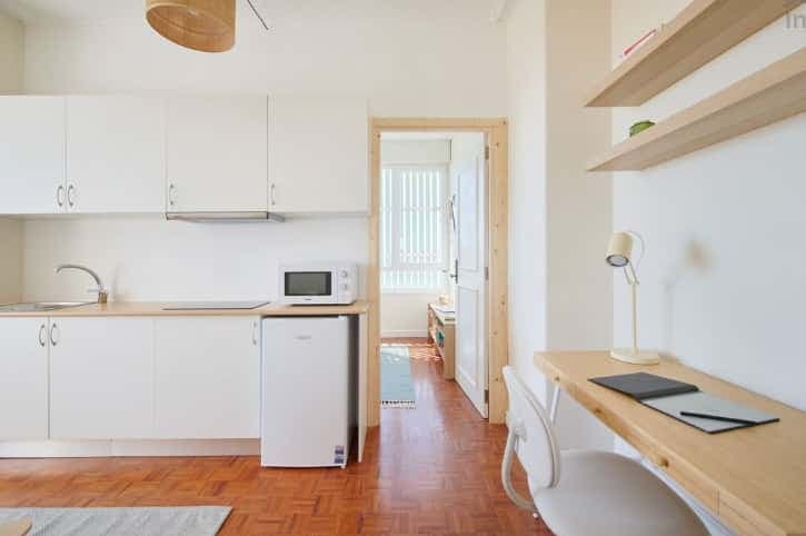 Modern 1-bedroom apartment in Saldanha, Lisbon photo 1