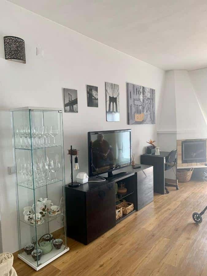 Amazing Vila for rent in Porches photo 1