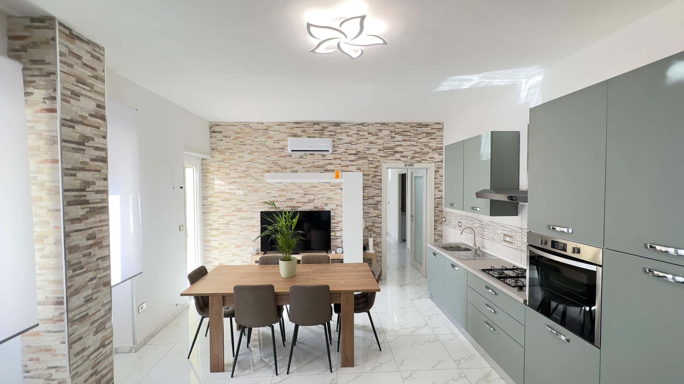 Apartment in Via Duca degli Abruzzi, Sassari for 165 m² with 4 bedrooms photo 1