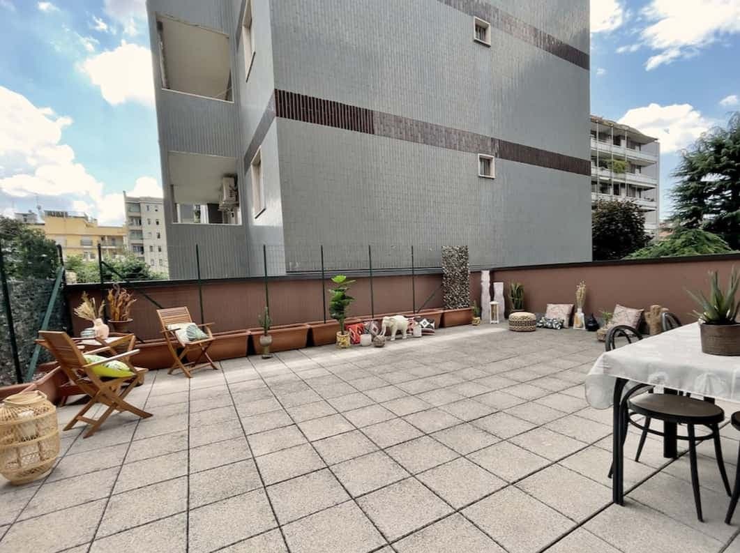 Property photo thumbnail