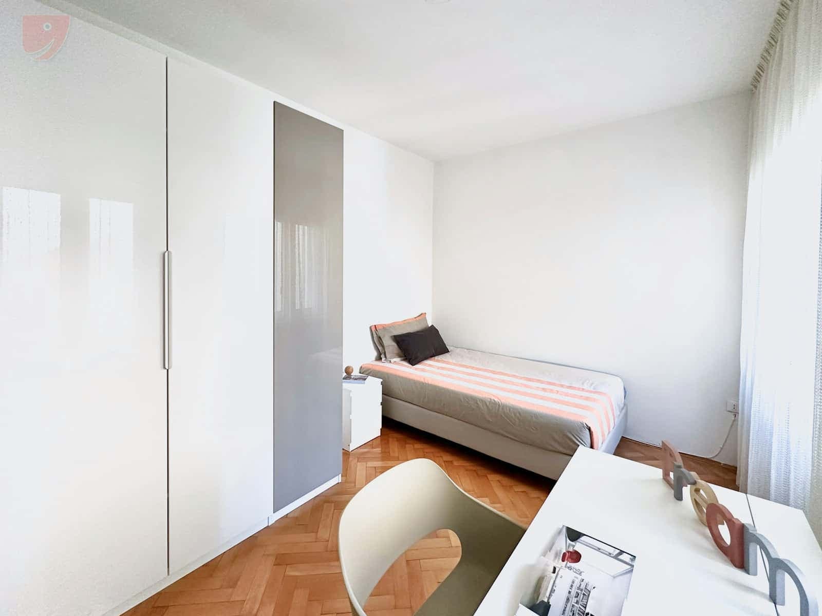 Room in Via della Prepositura, Trento for 161 m² with 6 bedrooms photo 1