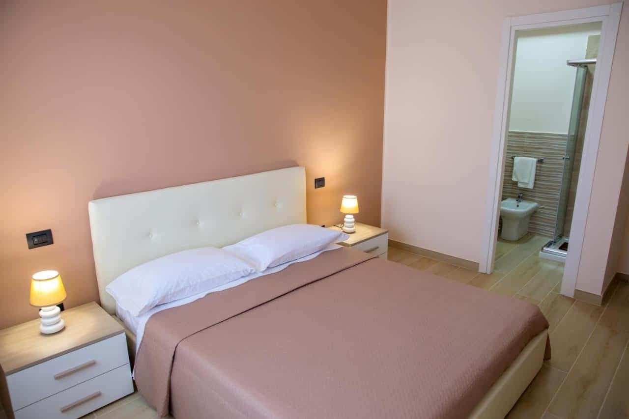Stanza con bagno privato in Piazzale Schettini, Pompei photo 1