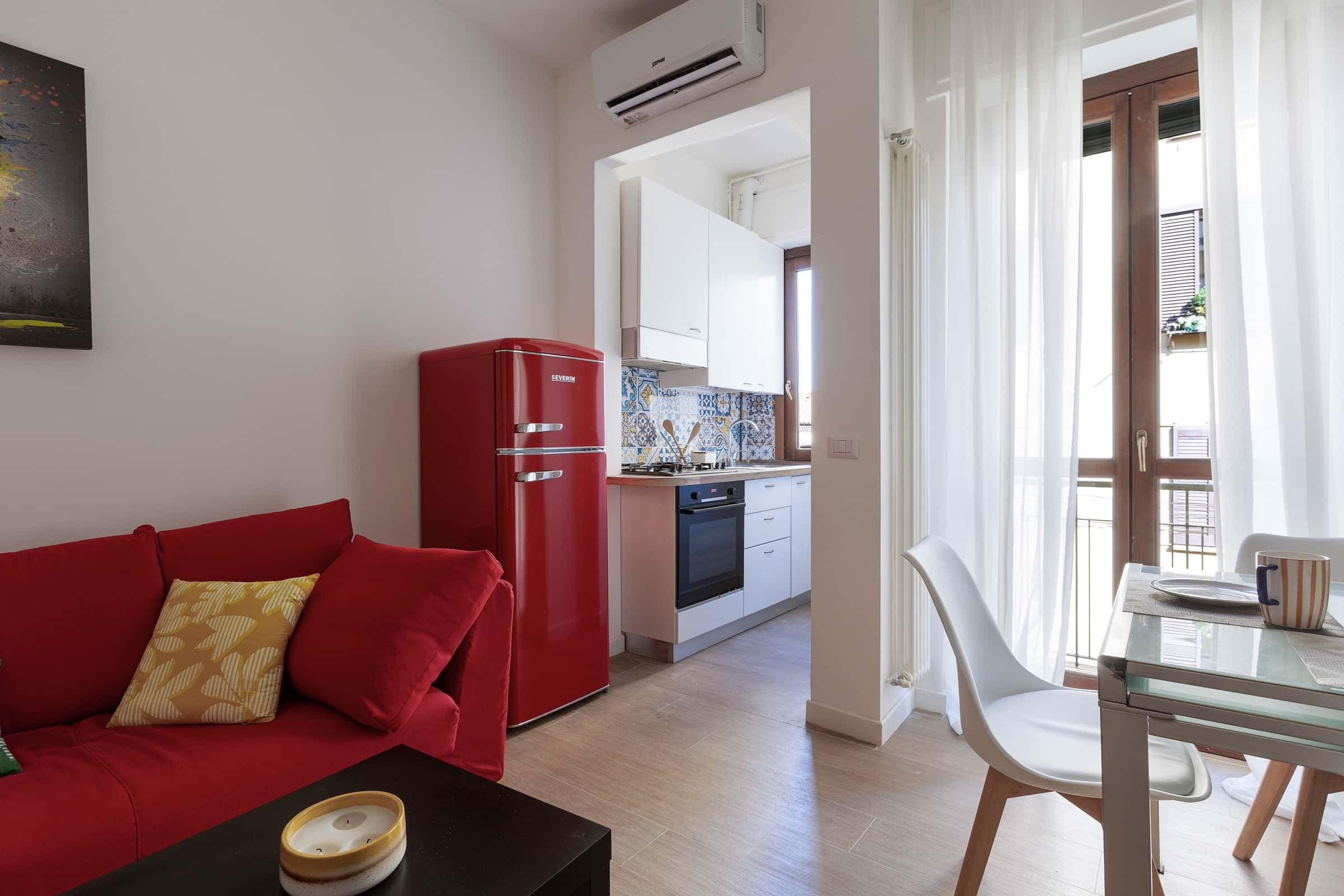 APPARTAMENTO IN ZONA NAVIGLI TICINESE photo 1