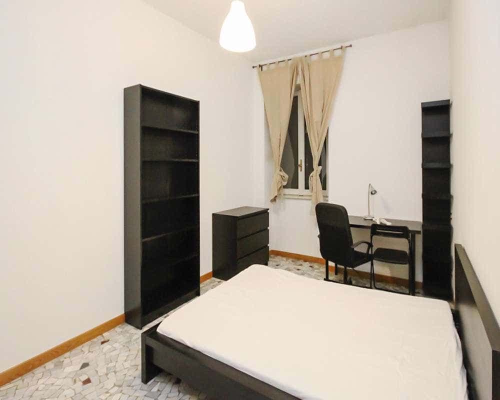 Stanza in Via Cesare Beruto photo 1
