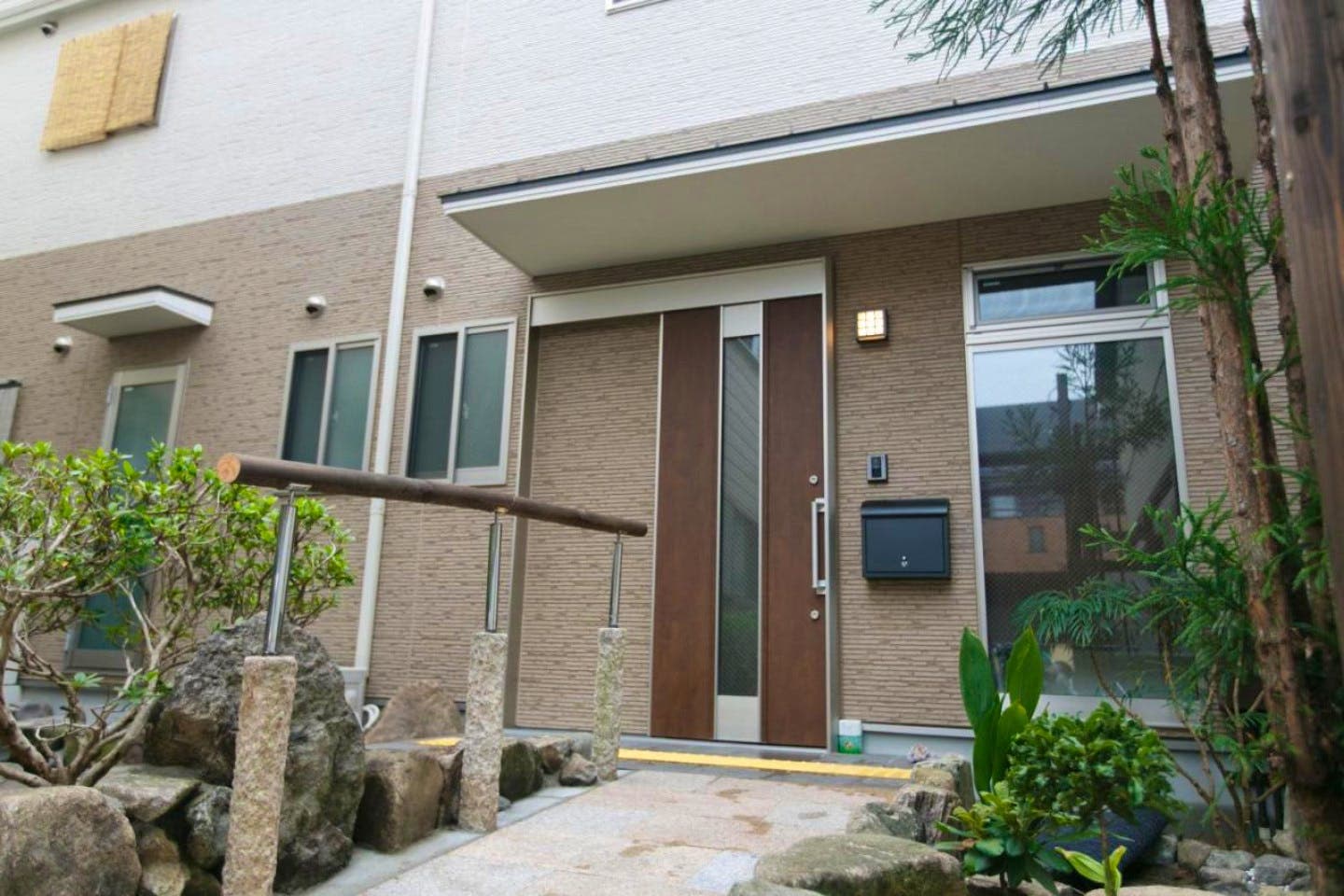 A lively residence just a walk away from JR Tanbaguchi Station photo 1