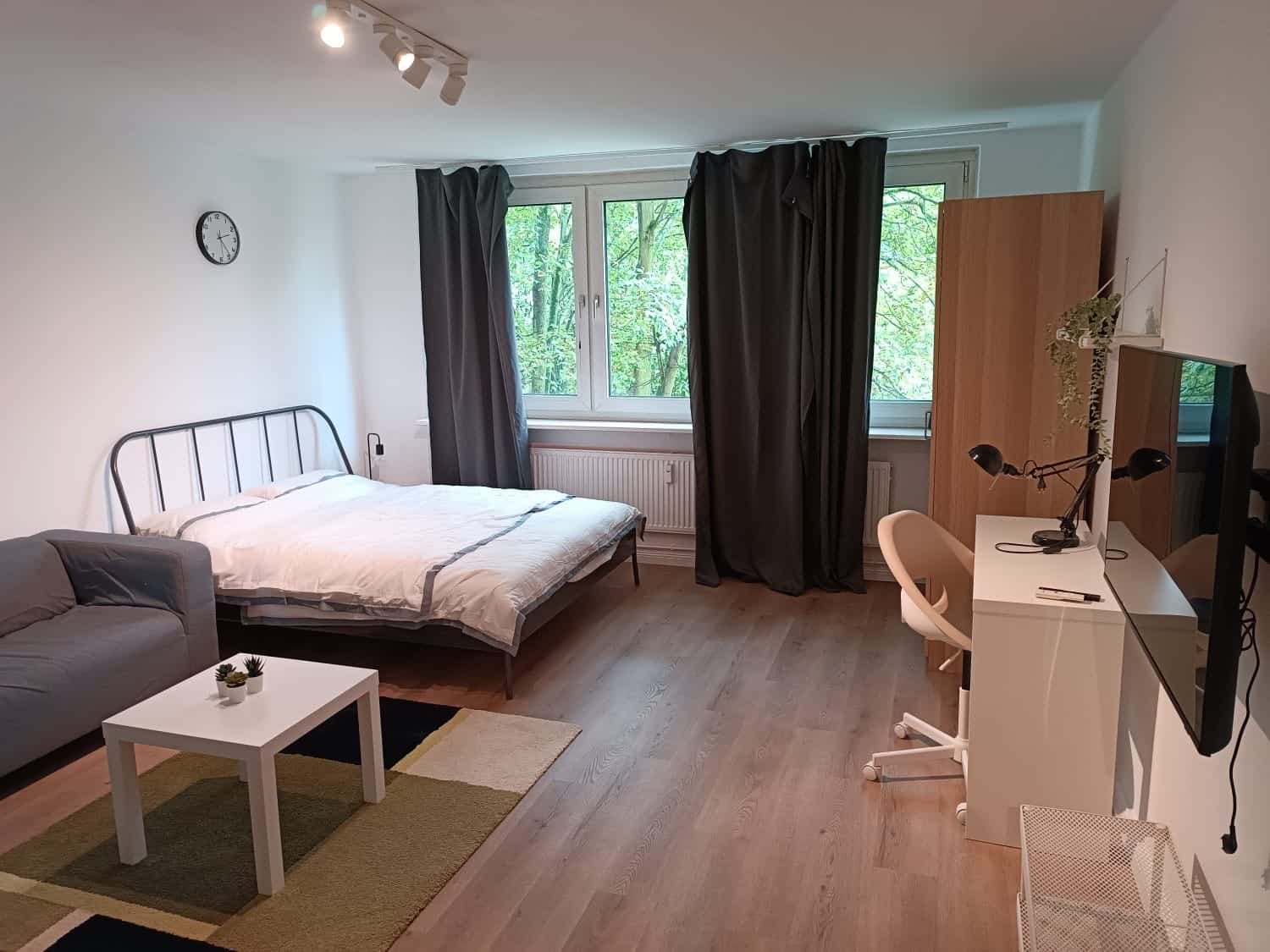 Apartment in Alt treptow, Berlin photo 1