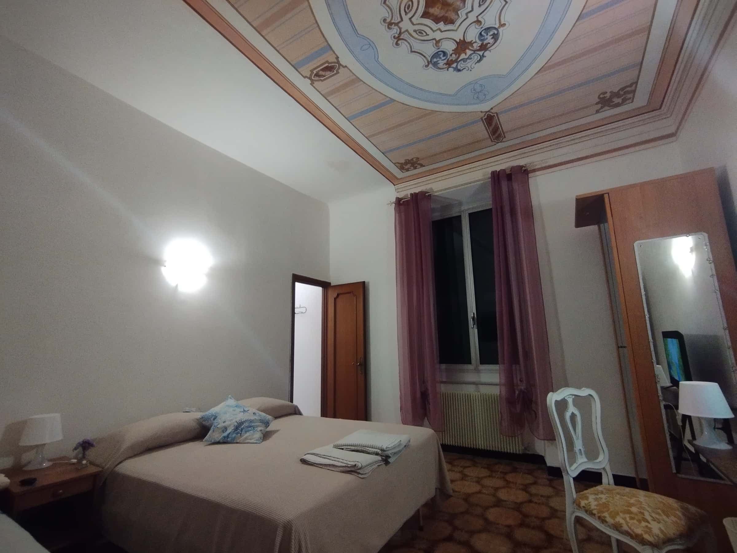 Room in Salita San Rocco, Genova for 90 m² with 2 bedrooms photo 1