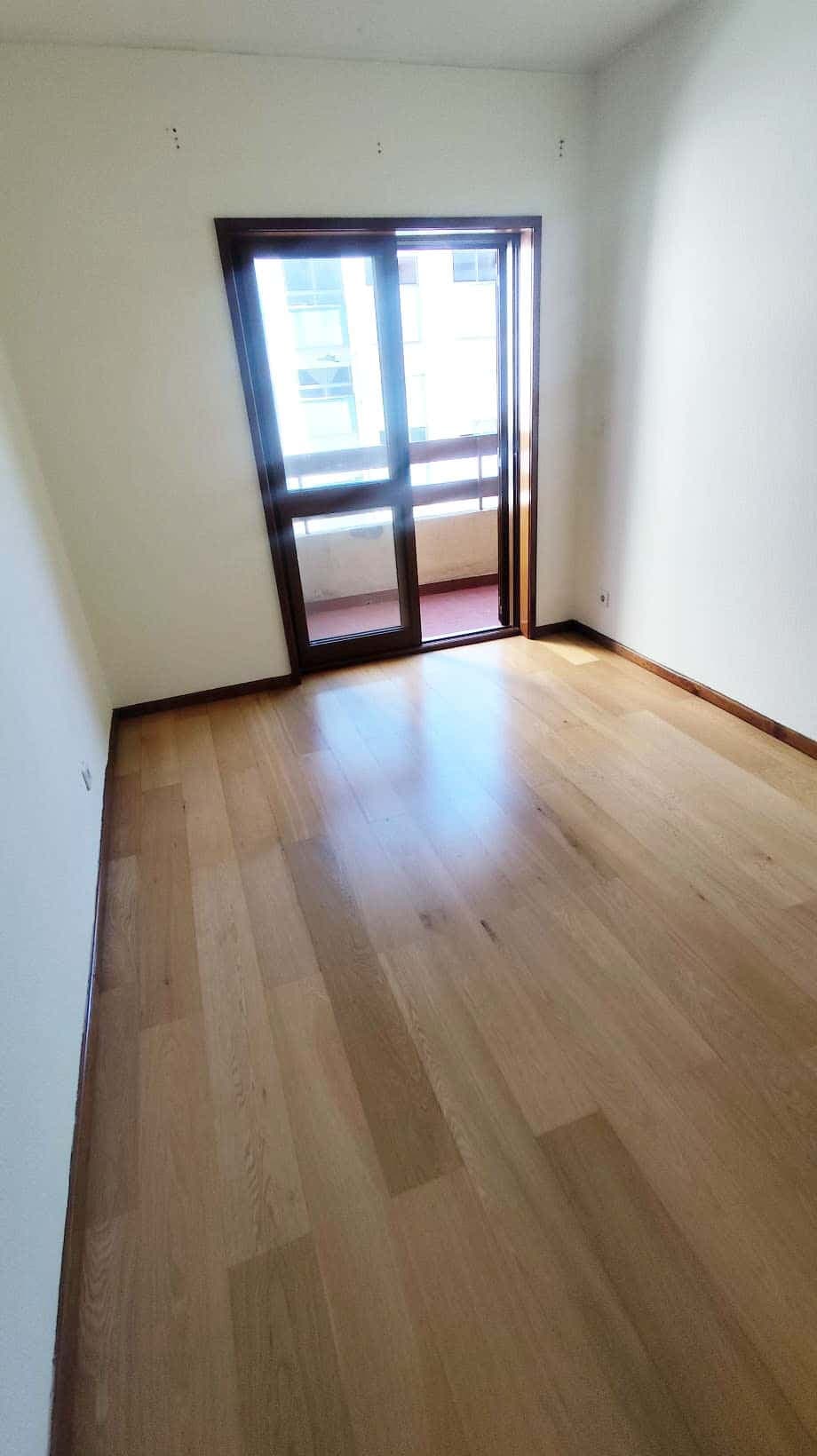 3-bedroom apartment in Vila Nova de Gaia (partially furnished) photo 1