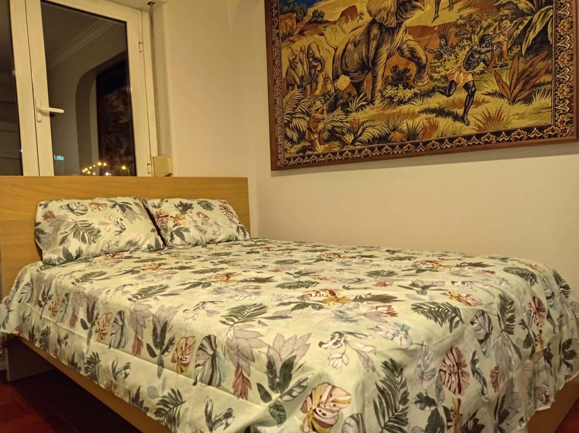 Comfortable room in Lisbon (near Centro Comercial Colombo) photo 1