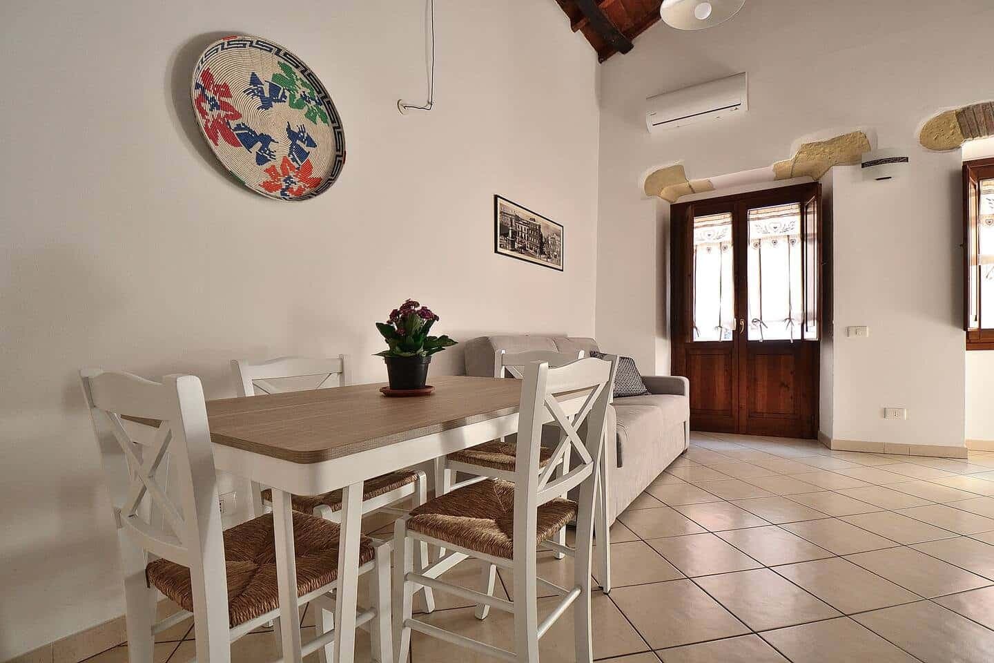 Apartment in Via Napoli, Cagliari for 80 m² with 2 bedrooms photo 1