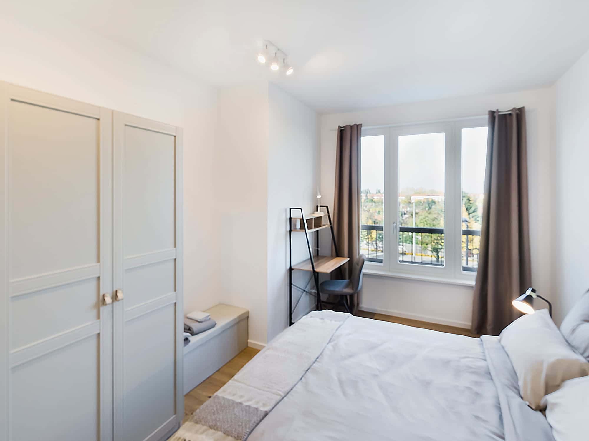 Property photo thumbnail