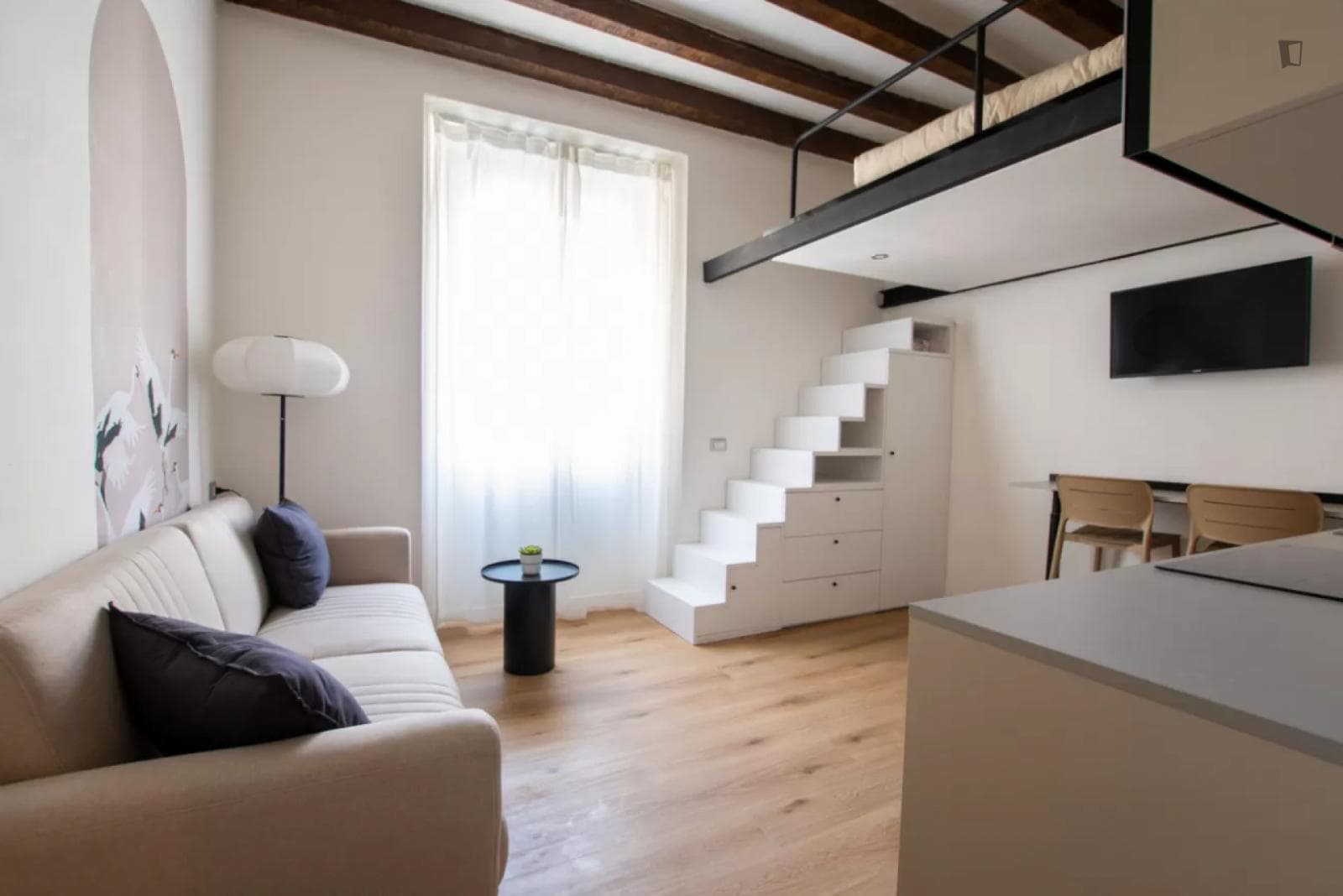 Comfortable studio ideal for Bocconi University students photo 1