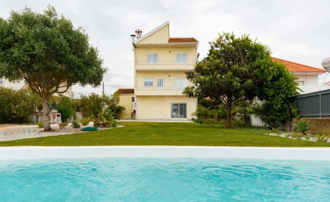 T2 Apartment with pool in Charneca de Caparica, Lisbon  (SEP-MAY Only) photo 1