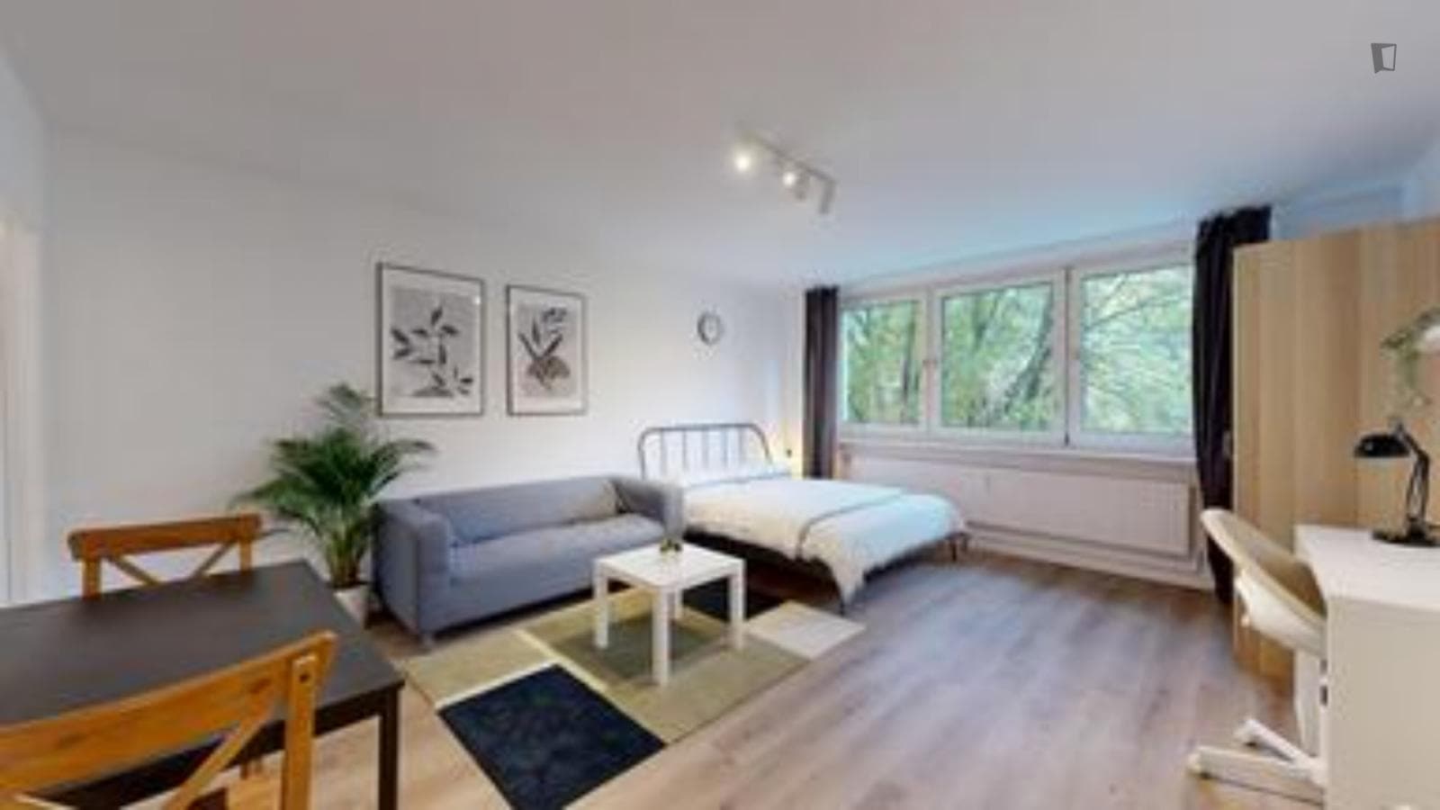 Property photo thumbnail