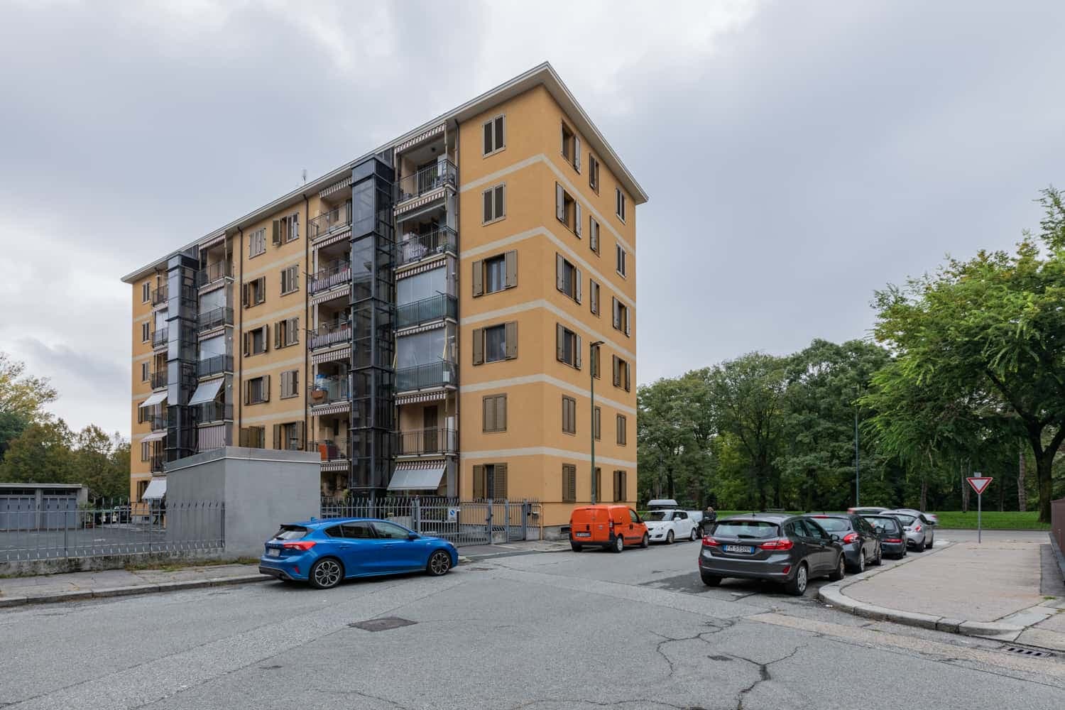 Property photo thumbnail