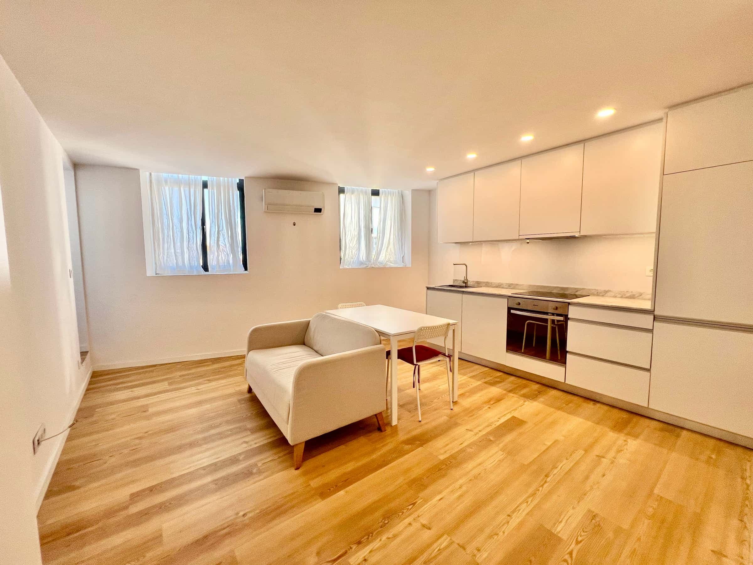 Two-bedroom apartment in Rua Monte dos Congregados, Porto photo 1