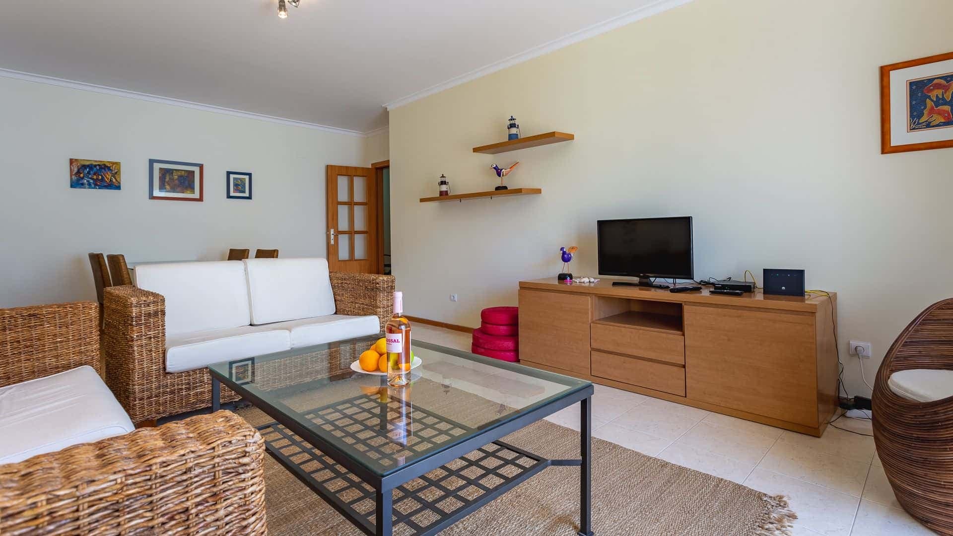 Lovesome Apartment W/ Balcony photo 1