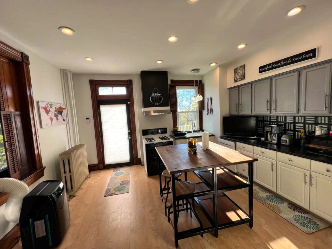 Property photo thumbnail