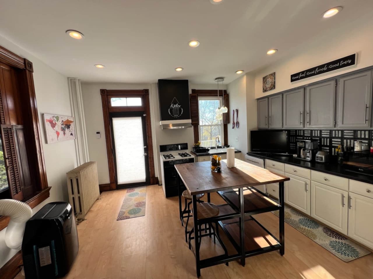 Property photo thumbnail
