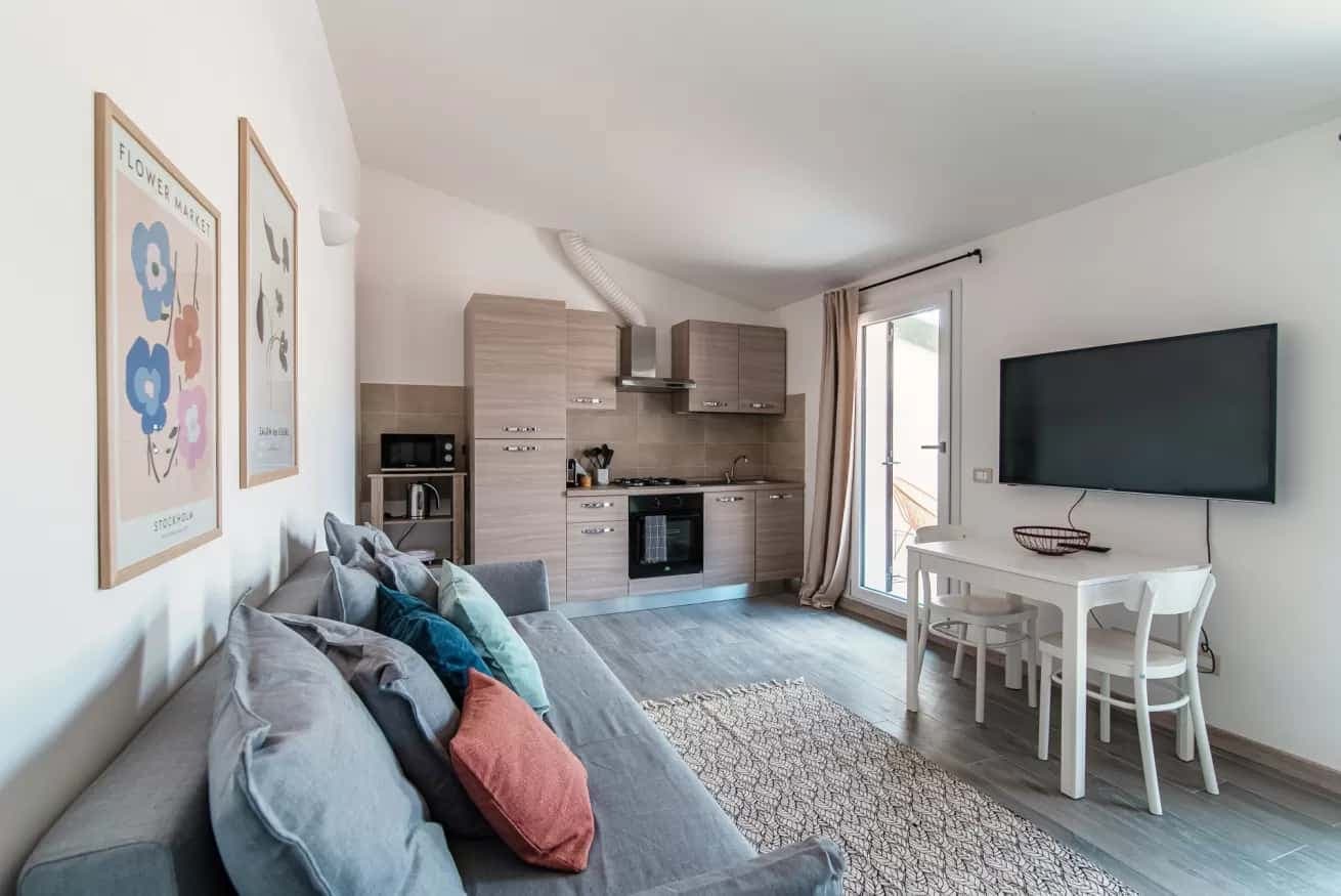 Property photo thumbnail