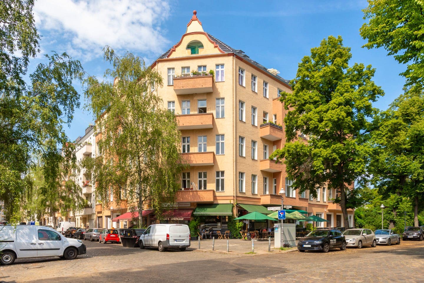 Property photo thumbnail