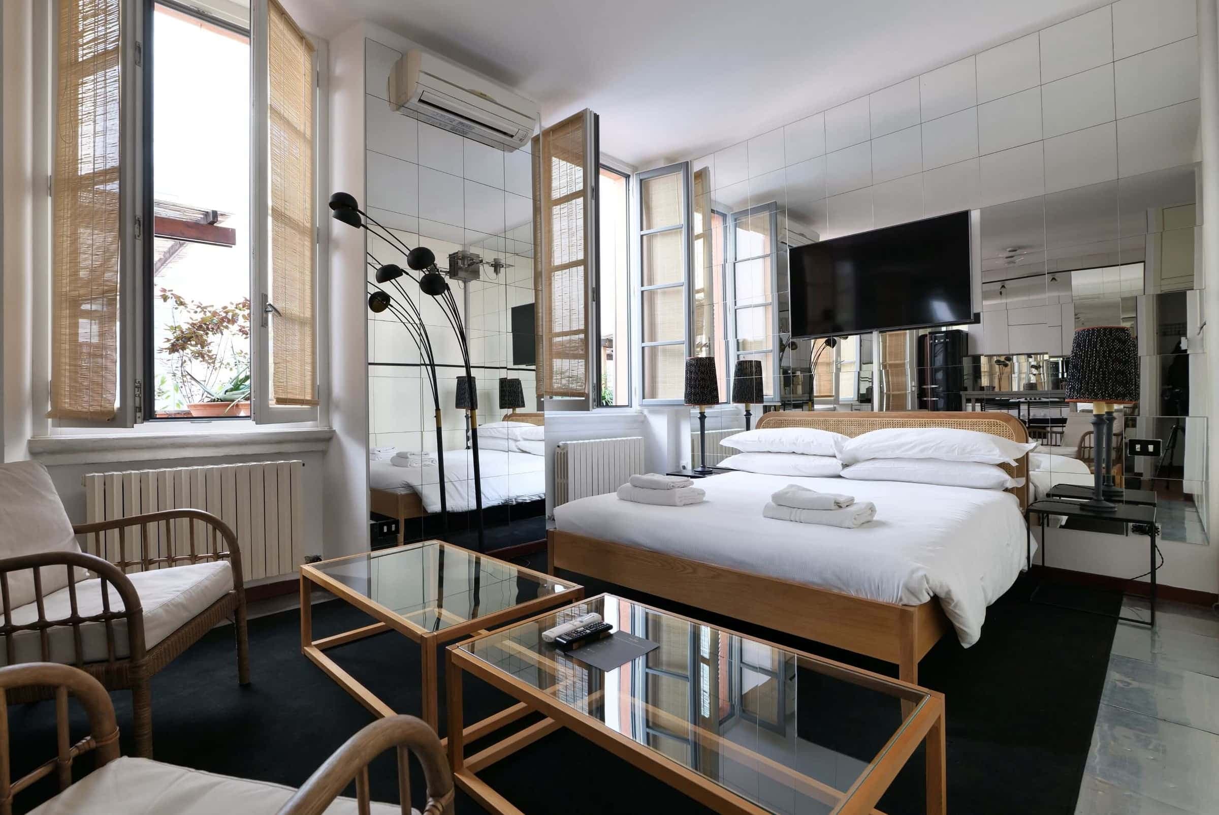 Elegant Terrace Suite photo 1