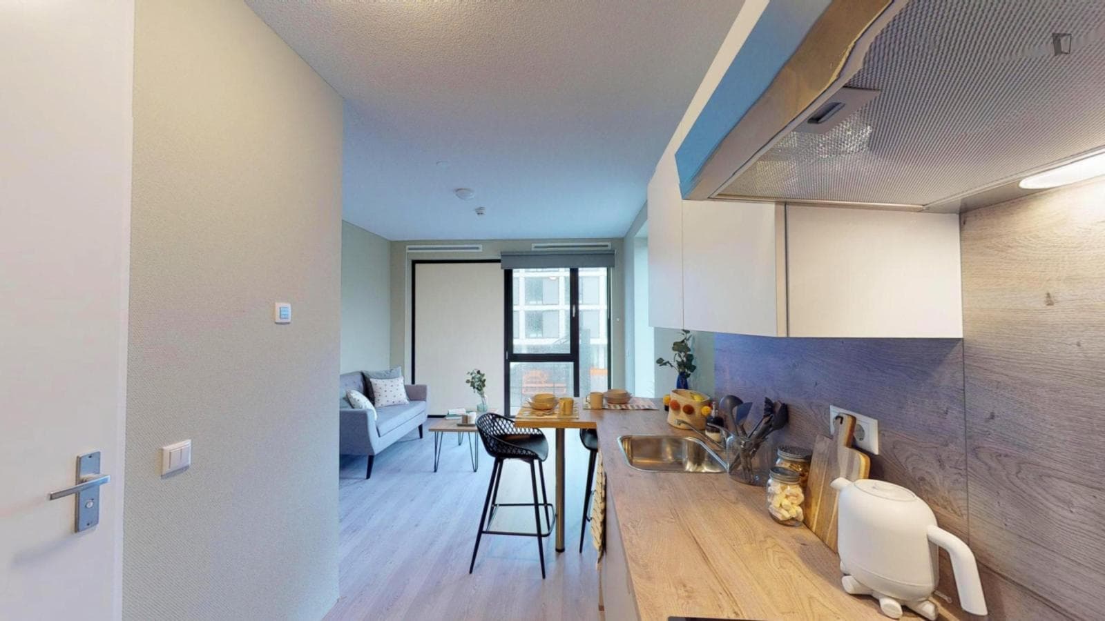 Property photo thumbnail