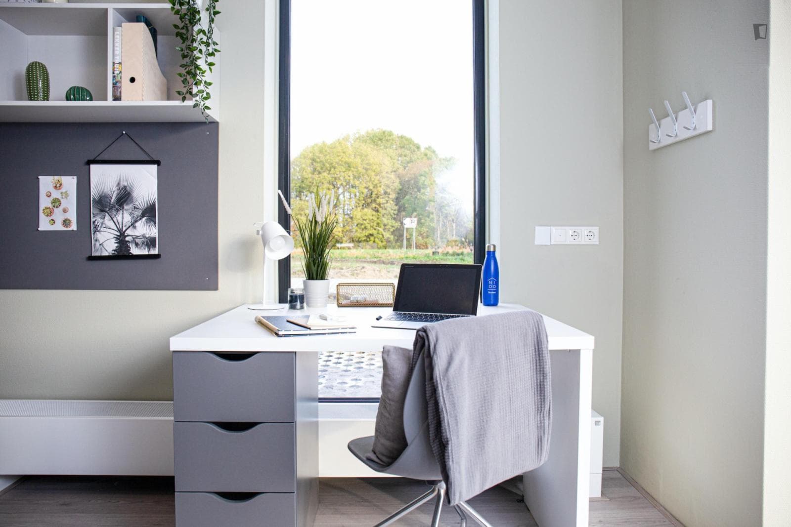 Property photo thumbnail