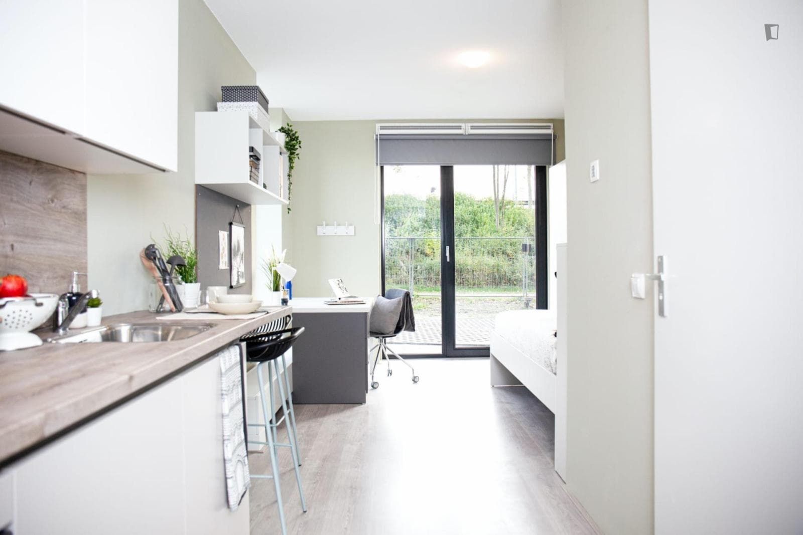 Property photo thumbnail
