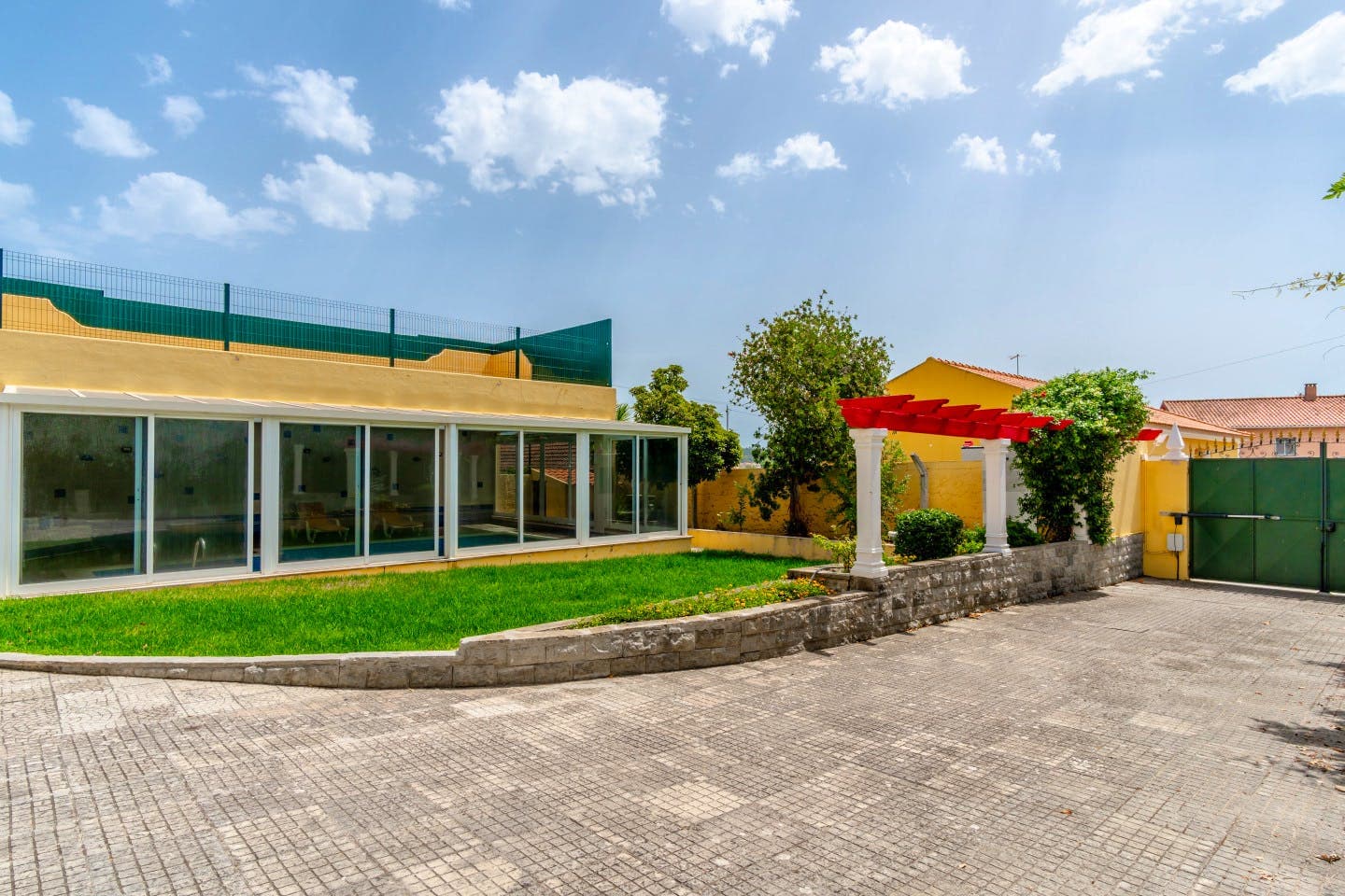 Property photo thumbnail