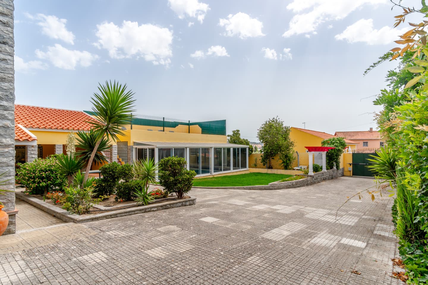 Property photo thumbnail