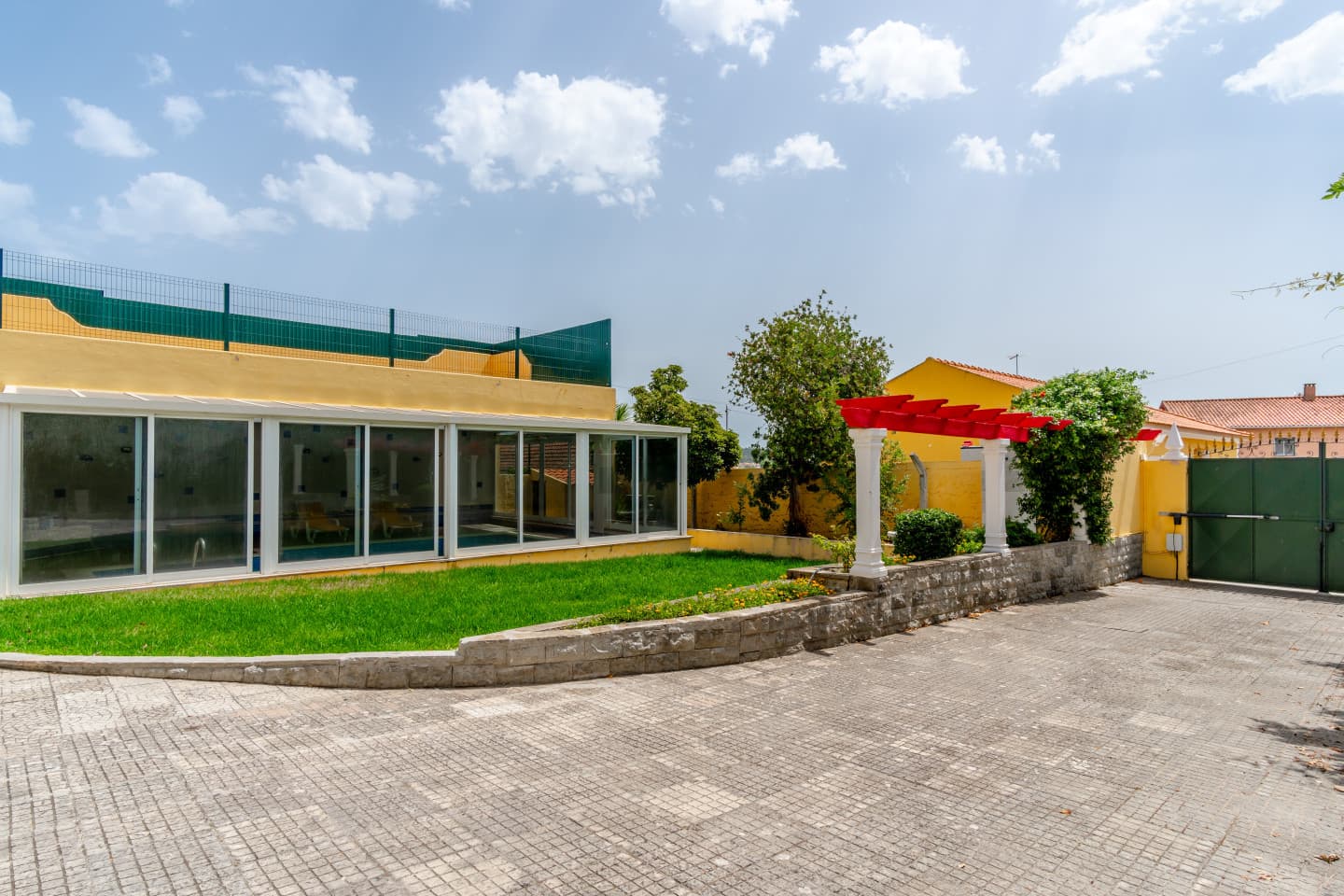 Property photo thumbnail