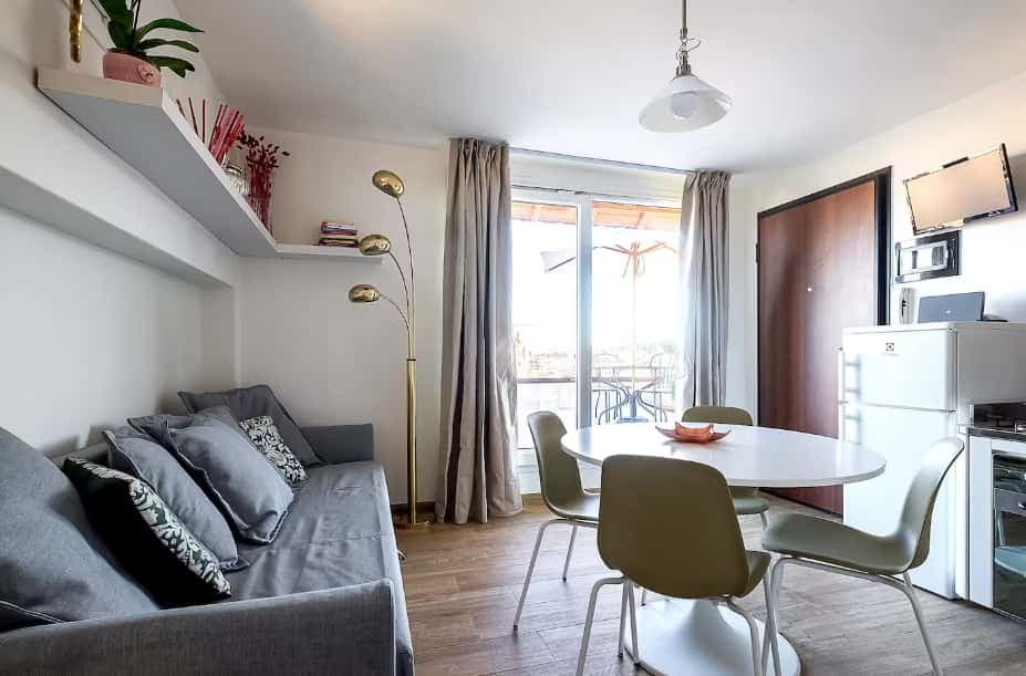 Property photo thumbnail
